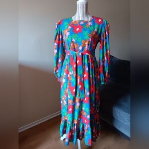 Lucky Sisters Colorful Maxi dress